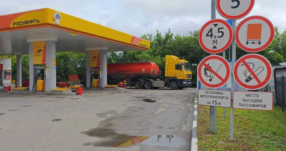 Калужское отделение ФАС начало проверку резкого подорожания бензина