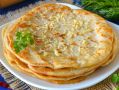 Горячие лепешки с сыром: секреты заварного теста