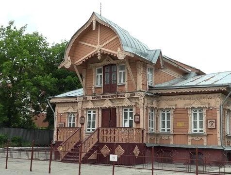 Историю Дома мастеров рассказали калужанам в честь праздника народных промыслов