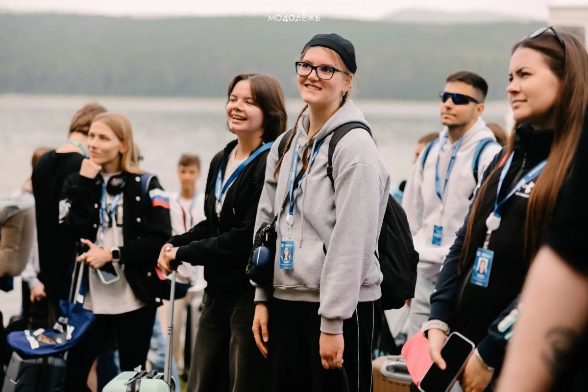 #Молодёжь40 везде!. Лето продолжается, а вместе с ним растёт и копилка впечатлений, знаний и новых идей! Делимся, где побывала наша молодёжь: На форуме «ШУМ.Города» команда #Молодёжь40 работала над кейсами по развитию... #Молодёжь40 везде!. Лето продолжается, а вместе с ним растёт и копилка впечатлений, знаний и новых идей! Делимся, где побывала наша молодёжь: На форуме «ШУМ.Города» команда #Молодёжь40 работала над кейсами по развитию...