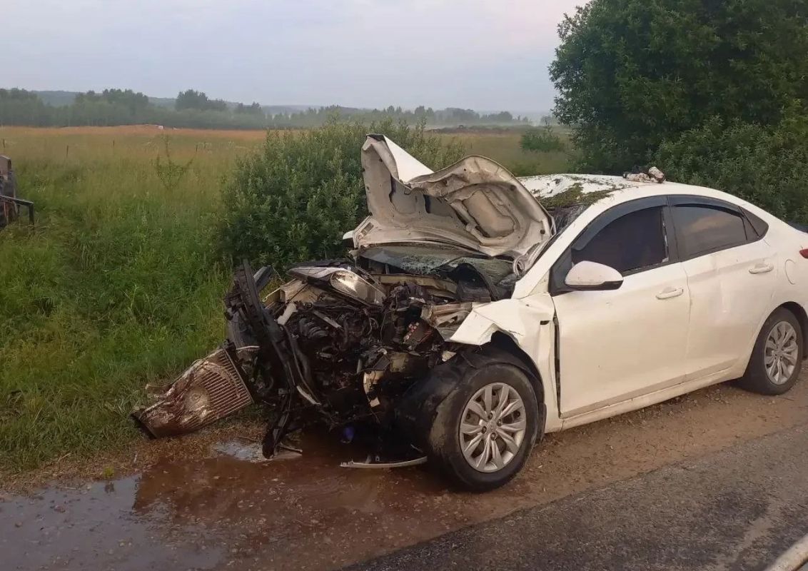 Двое человек погибли в ночной аварии на дороге Сухиничи-Козельск Двое человек погибли в ночной аварии на дороге Сухиничи-Козельск