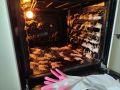 Уборка без вреда: как безопасно очистить духовку от агрессивной химии