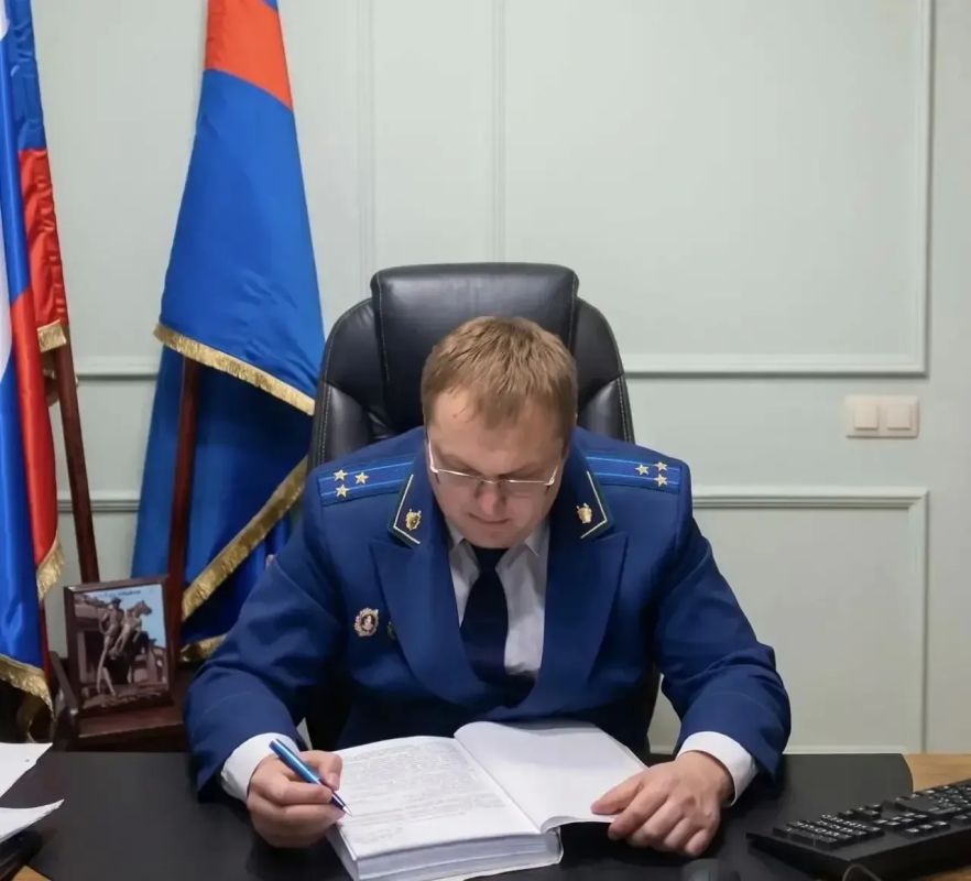 Прокуратура г. Обнинска направила в суд уголовное дело в отношении 37-летней женщины, обвиняемой в применении насилия в отношении представителя власти
