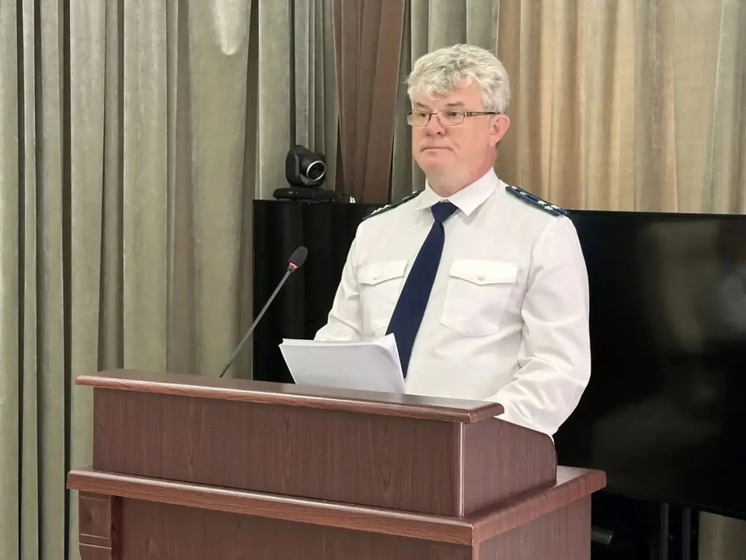 Под председательством прокурора Калужской области Константина Жилякова состоялось заседание коллегии по итогам работы за 1 полугодие 2026 года Под председательством прокурора Калужской области Константина Жилякова состоялось заседание коллегии по итогам работы за 1 полугодие 2026 года