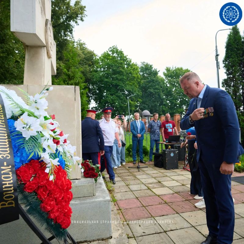 Там, где живёт память, не умирает подвиг Там, где живёт память, не умирает подвиг