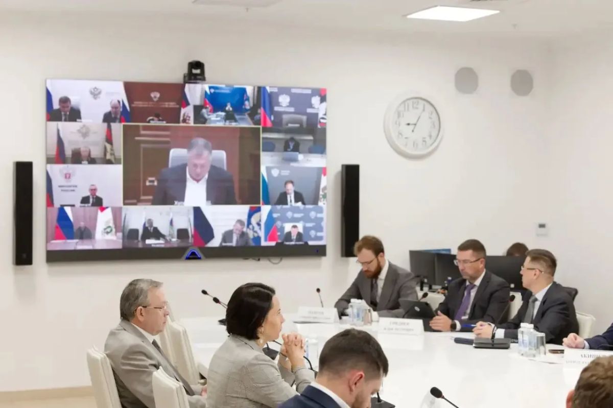 Глава Минстроя России Ирек Файзуллин принял участие в заседании президиума (штаба) Правительственной комиссии по региональному развитию Глава Минстроя России Ирек Файзуллин принял участие в заседании президиума (штаба) Правительственной комиссии по региональному развитию