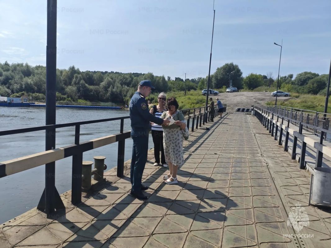 Вода — это классно, но только если ты в ней не тонешь Вода — это классно, но только если ты в ней не тонешь