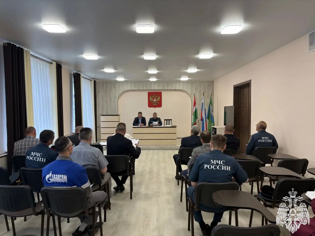 В селе Барятино прошли учения по ликвидации последствий взрыва газа в жилом доме В селе Барятино прошли учения по ликвидации последствий взрыва газа в жилом доме