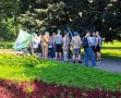 Участники торжественного шествия собираются в сквере Мира