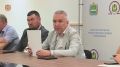 На еженедельном рабочем совещании глава регионального минстроя Вячеслав Лежнин с руководителями подразделений и подведомственных учреждений министерства подвел промежуточные итоги по ключевым направлениям работы
