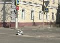 Калужане стали огораживать дорожные ямы унитазами и стульями