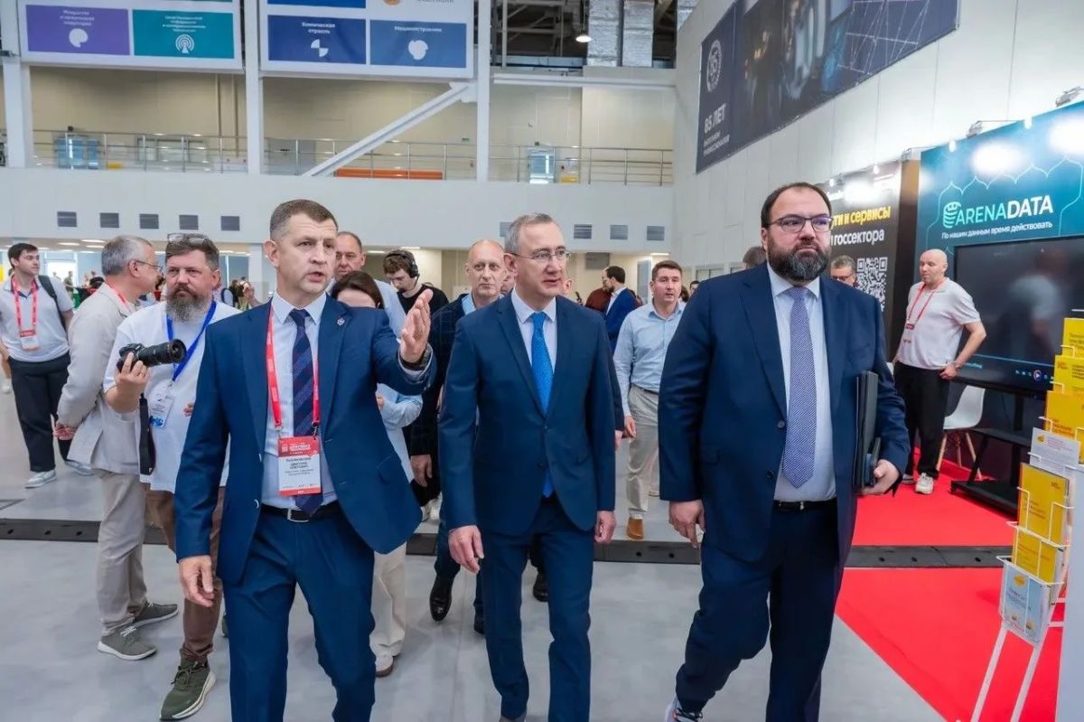Новую систему навигации на дорогах первой в стране протестирует Калужская область Новую систему навигации на дорогах первой в стране протестирует Калужская область