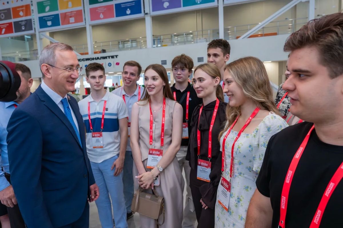 Владислав Шапша: «Самая содержательная региональная площадка» Владислав Шапша: «Самая содержательная региональная площадка»