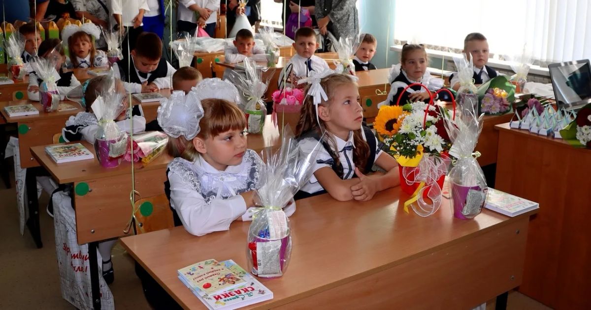 Владислав Шапша: До Первого сентября осталось три недели Владислав Шапша: До Первого сентября осталось три недели