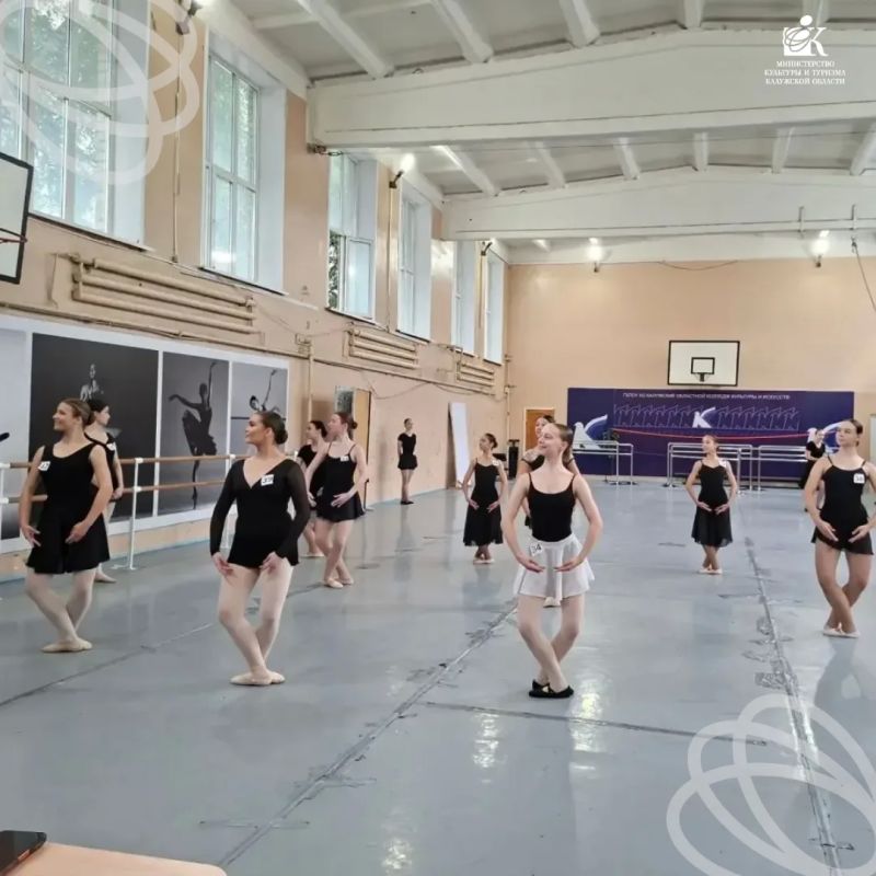 В Калужском областном колледже культуры и искусств сейчас горячая пора — идут вступительные испытания В Калужском областном колледже культуры и искусств сейчас горячая пора — идут вступительные испытания