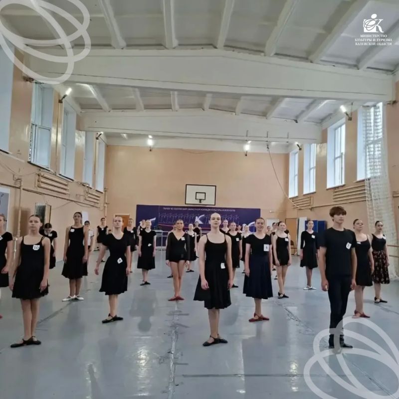 В Калужском областном колледже культуры и искусств сейчас горячая пора — идут вступительные испытания В Калужском областном колледже культуры и искусств сейчас горячая пора — идут вступительные испытания