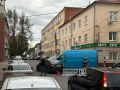 ДТП на Вилонова в Калуге. Из-за столкновения «ГАЗели» и «Шкоды» проехать по улице не получается