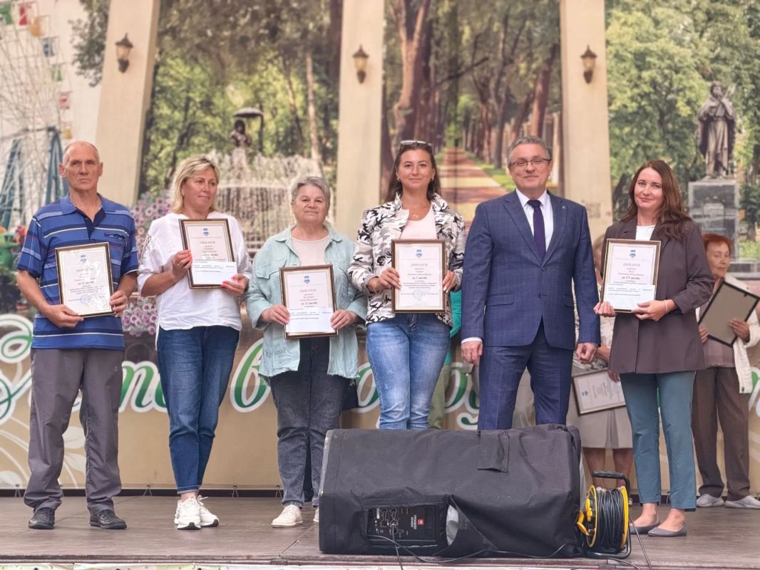 В Калуге победители городских конкурсов получили заслуженные награды В Калуге победители городских конкурсов получили заслуженные награды