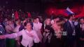 После открытия финала чемпионата «Профессионалы» участники пустились в пляс