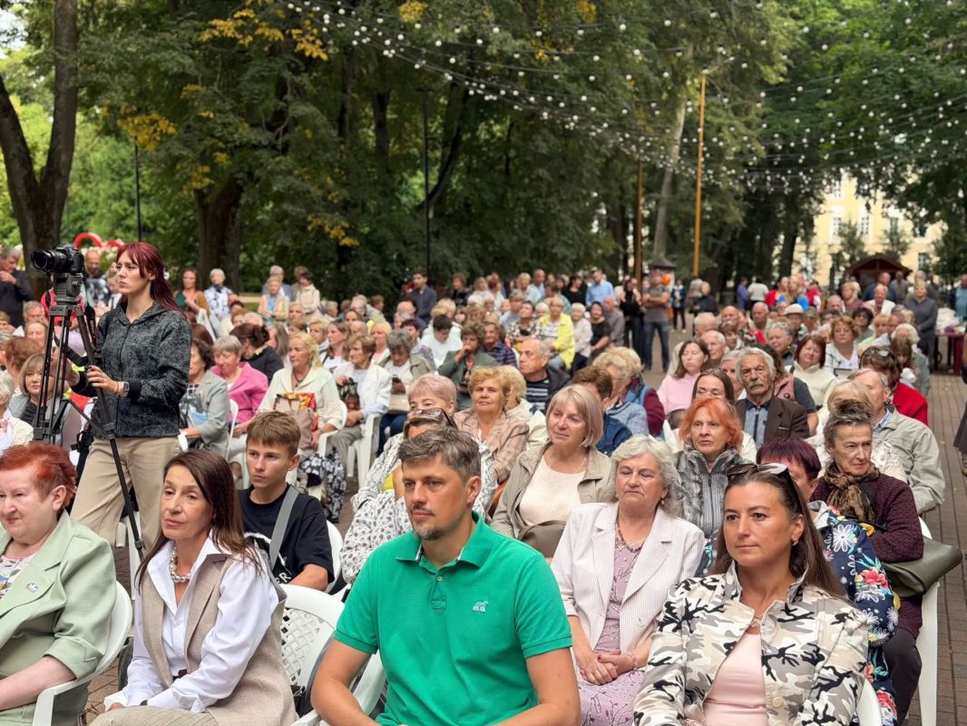 В Калуге победители городских конкурсов получили заслуженные награды В Калуге победители городских конкурсов получили заслуженные награды