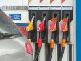 31 августа отменят ограничение на заправку по номерам в Калужской области