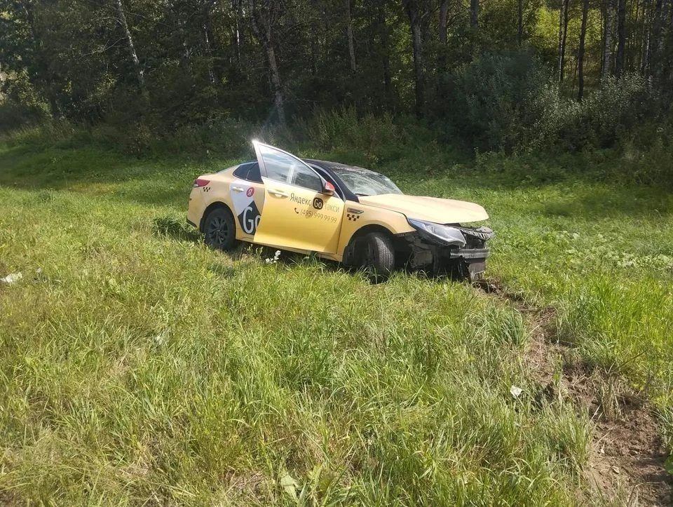 Пассажир погиб в аварии с такси