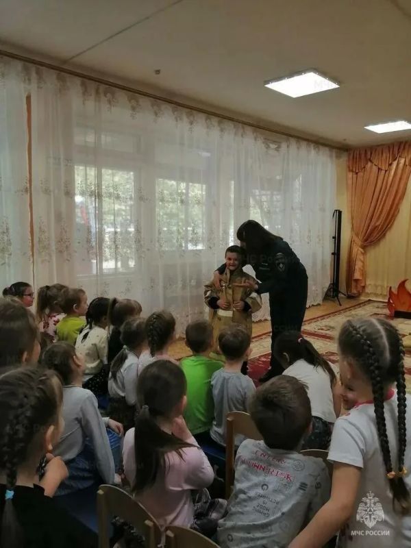 В детских садах Калужской области говорят о самом главном — безопасности В детских садах Калужской области говорят о самом главном — безопасности