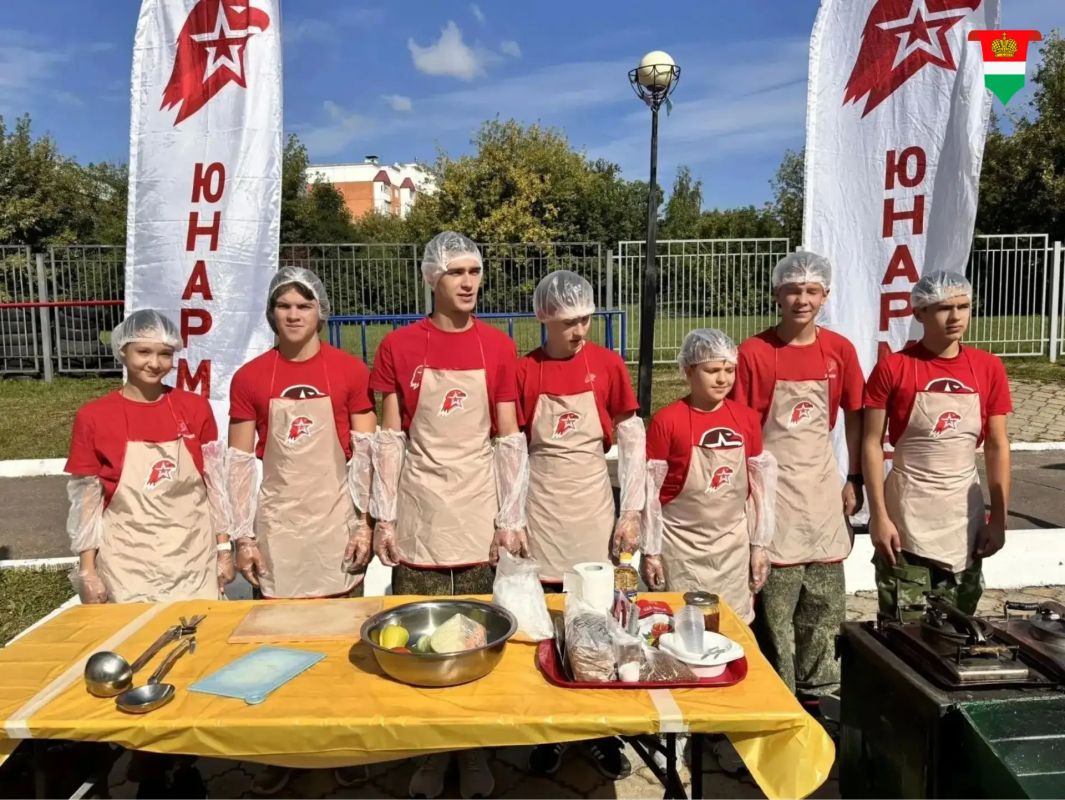 Калужские юнармейцы победили во всероссийском конкурсе Калужские юнармейцы победили во всероссийском конкурсе