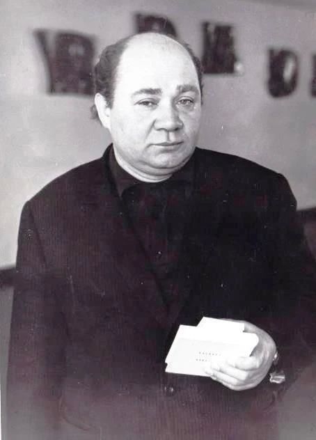 Великому советскому актеру Евгению Павловичу Леонову сегодня исполнилось бы 100 лет! Великому советскому актеру Евгению Павловичу Леонову сегодня исполнилось бы 100 лет!