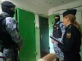 Супругам из Калуги пришлось впустить сантехников