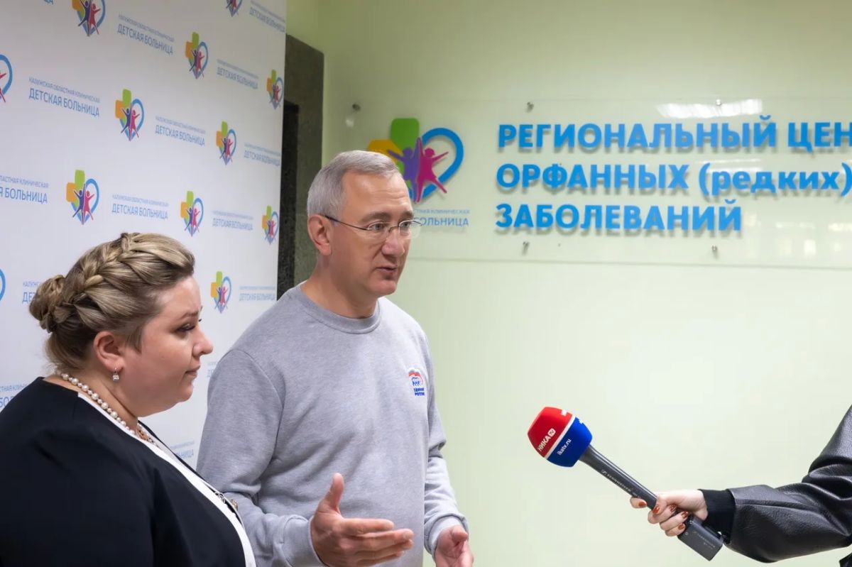 Владислав Шапша: Единственный в ЦФО.. На базе Калужской областной детской клинической больницы открыли Центр помощи детям с орфанными (редкими) заболеваниями Владислав Шапша: Единственный в ЦФО.. На базе Калужской областной детской клинической больницы открыли Центр помощи детям с орфанными (редкими) заболеваниями