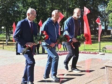 Губернатор приехал в Людиново накануне двойного праздника