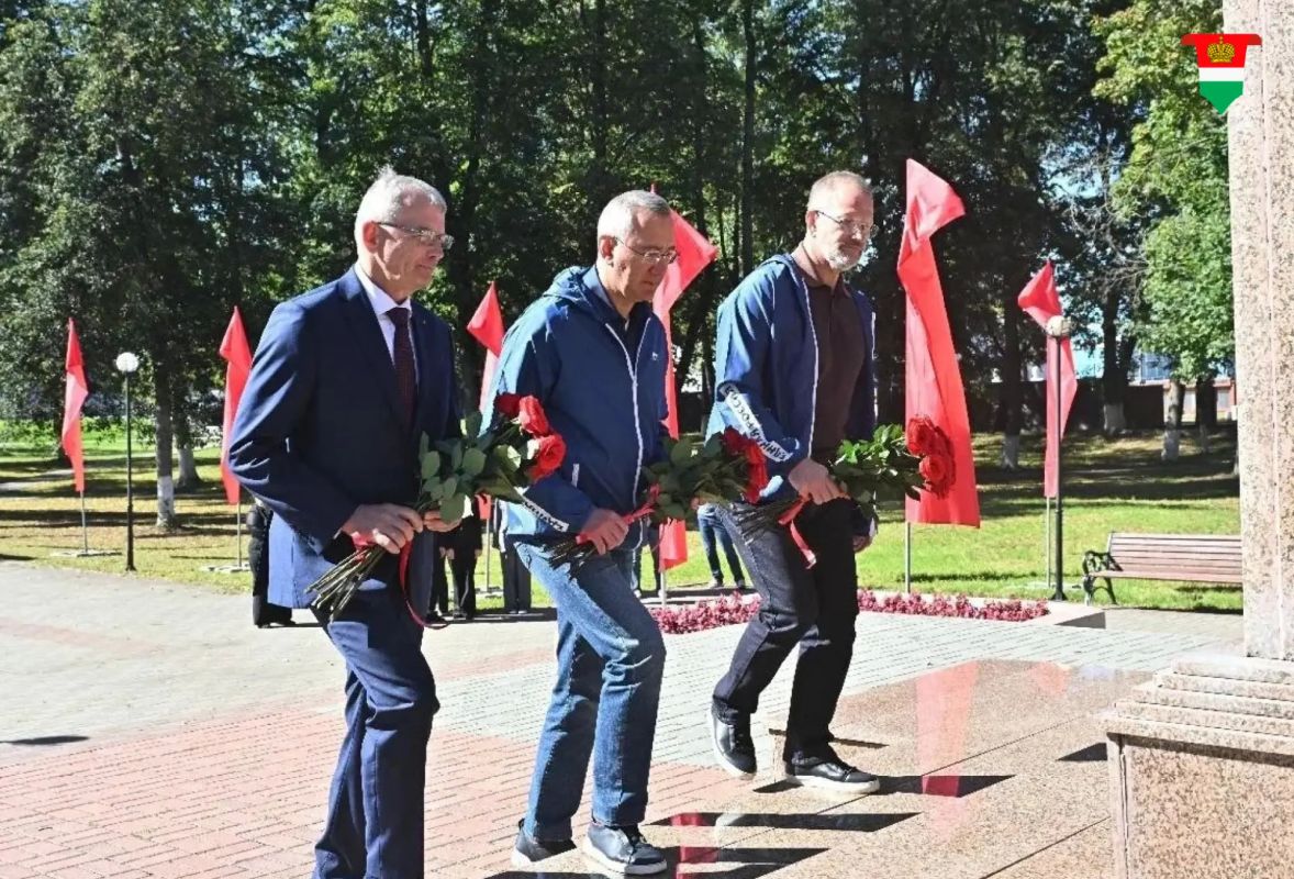 Владислав Шапша с рабочей поездкой в Людиново Владислав Шапша с рабочей поездкой в Людиново