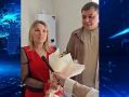 Ключи от нового дома вручили семье медиков из Кировского округа