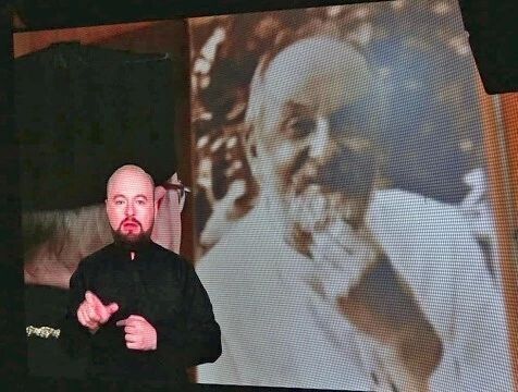 Фильмы о космосе на жестовом языке показали в калужанам
