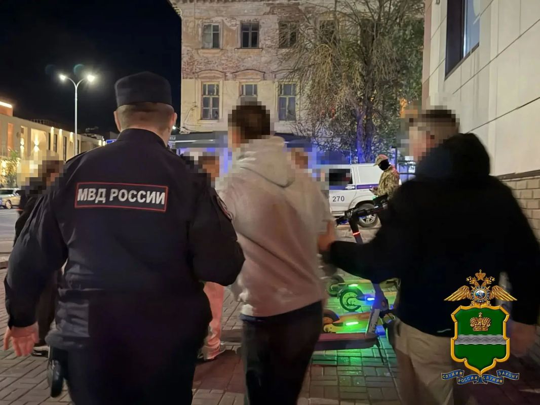 В областном центре правоохранители провели профилактическое мероприятие с несовершеннолетними В областном центре правоохранители провели профилактическое мероприятие с несовершеннолетними