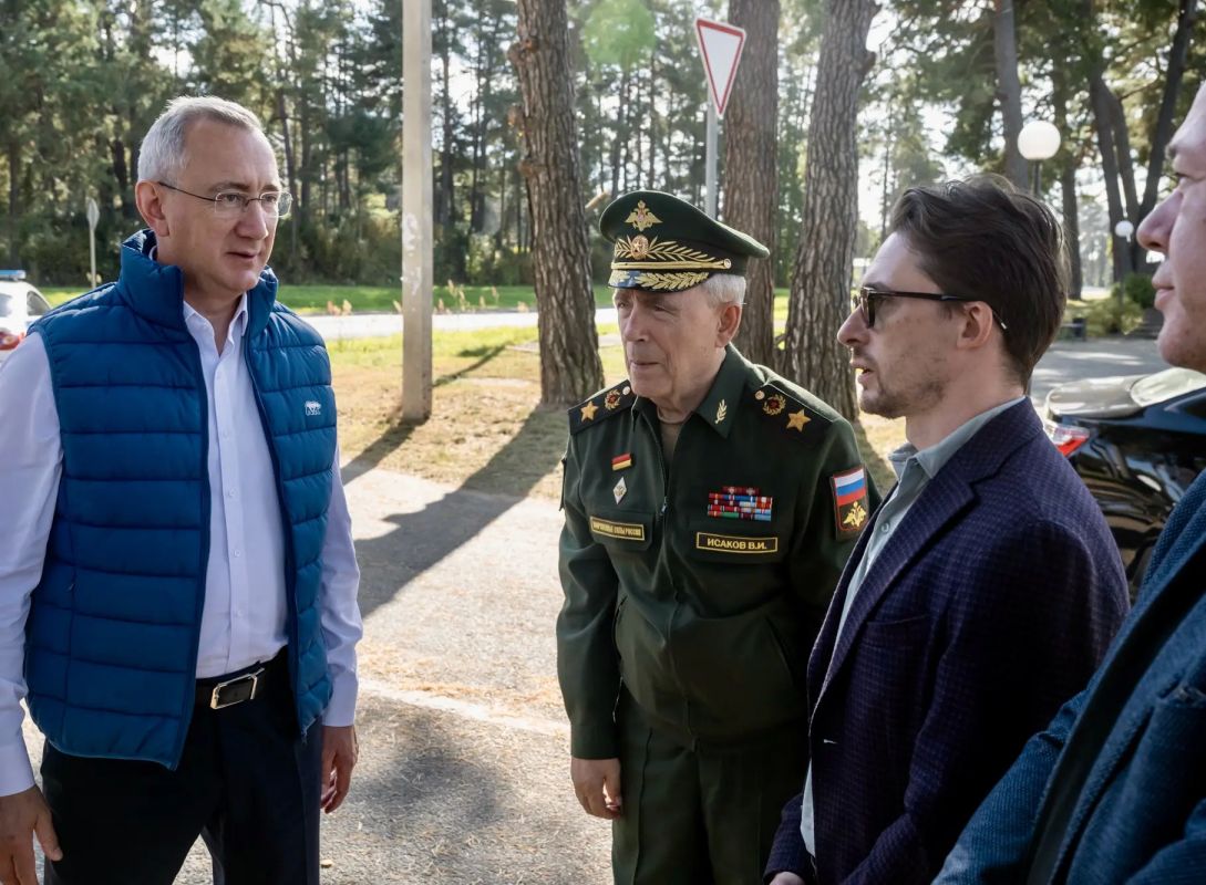 Владислав Шапша: Из Бетлицы – в Юхнов.. Город воинской доблести. Героические страницы истории Юхнова связаны прежде всего с событиями Великой Отечественной войны - Битвой за Москву
