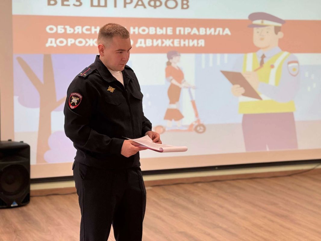 Сотрудники Госавтоинспекции Калужской области провели профилактические мероприятия для школьников и дошкольников Сотрудники Госавтоинспекции Калужской области провели профилактические мероприятия для школьников и дошкольников