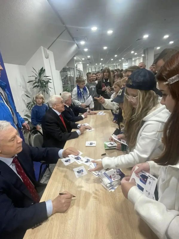 ХК «Калуга» провел свой первый домашний матч в ВХЛ! ХК «Калуга» провел свой первый домашний матч в ВХЛ!