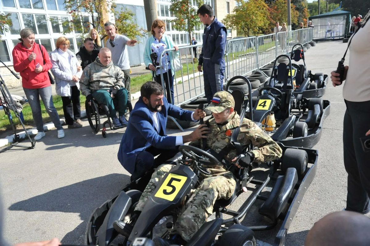 В спорткомплексе Анненках прошел фестиваль по адаптивному картингу «Трасса возможностей» В спорткомплексе Анненках прошел фестиваль по адаптивному картингу «Трасса возможностей»