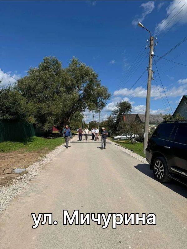 Новый асфальт уложили в Товаркове и Кондрове Новый асфальт уложили в Товаркове и Кондрове
