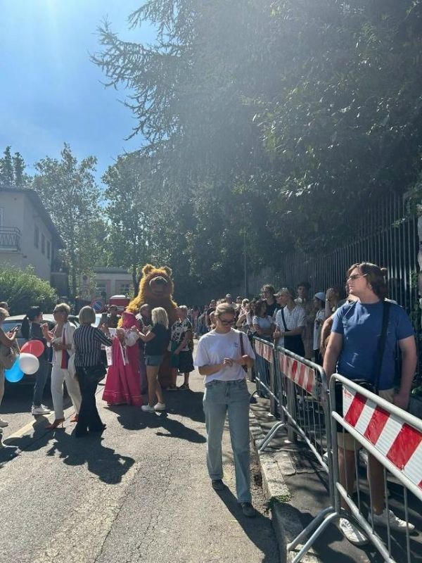 Снимки калужских фотографов представили на выставке в Милане Снимки калужских фотографов представили на выставке в Милане