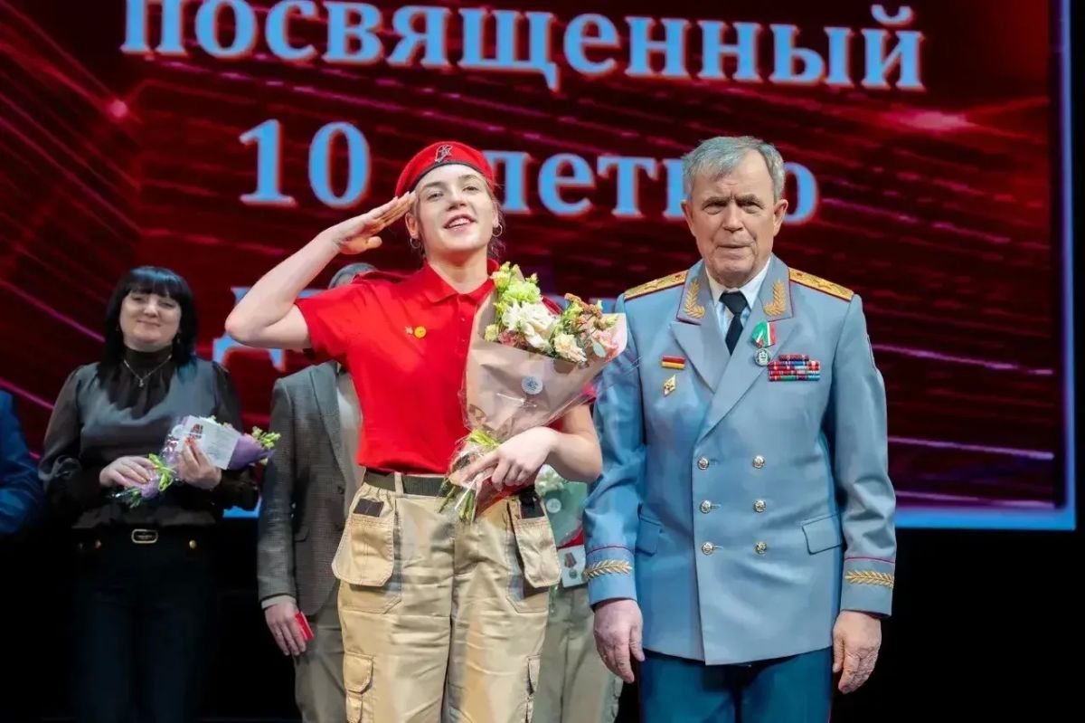 Владислав Шапша: Калужские юнармейцы под мудрым наставничеством Генерала армии Владимира Ильича Исакова – среди сильнейших в России Владислав Шапша: Калужские юнармейцы под мудрым наставничеством Генерала армии Владимира Ильича Исакова – среди сильнейших в России