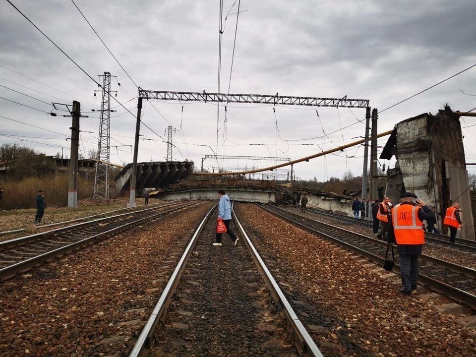 Движение поездов между Калужской и Брянской областями приостановлено