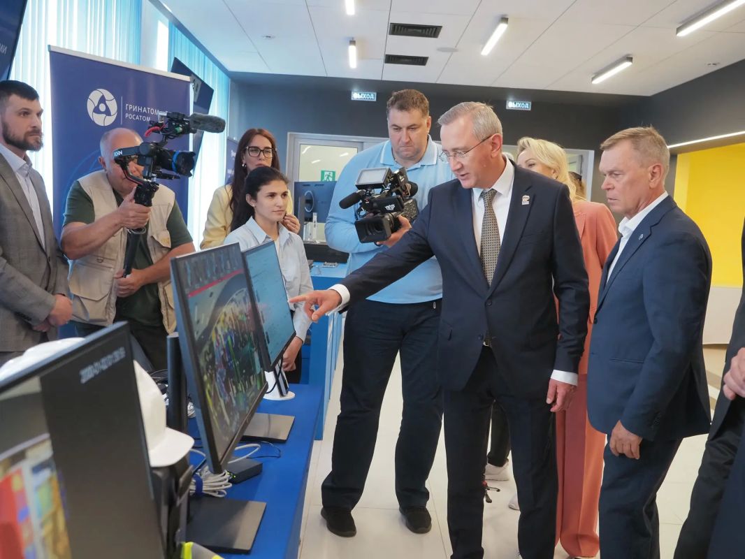 Владислав Шапша: Сегодня День работника атомной промышленности Владислав Шапша: Сегодня День работника атомной промышленности