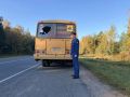 Прокурор Жуковского района Андрей Горелов координирует работу правоохранительных органов на месте ДТП с участием школьного автобуса
