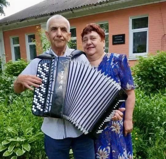 Владислав Шапша поздравил калужских ветеранов с Международным днем пожилого человека Владислав Шапша поздравил калужских ветеранов с Международным днем пожилого человека