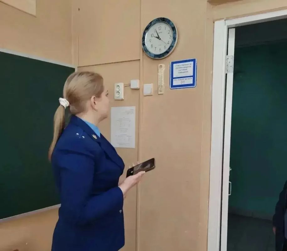 Прокуратурой проведены проверки исполнения законодательства в части обеспечения своевременной подачи тепла в детские и образовательные учреждения Прокуратурой проведены проверки исполнения законодательства в части обеспечения своевременной подачи тепла в детские и образовательные учреждения