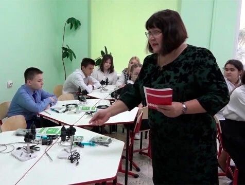 Почти 9 тысяч калужских педагогов получают досрочную пенсию