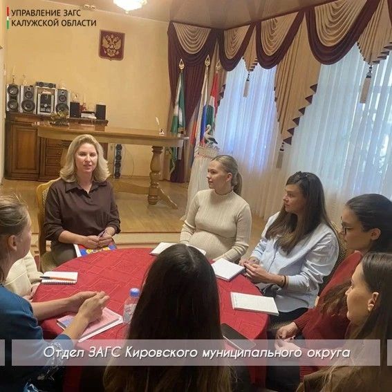 С днем беременных!. Дорогие будущие мамы, пусть эти девять месяцев ожидания станут для вас временем счастья, защищённости и любви